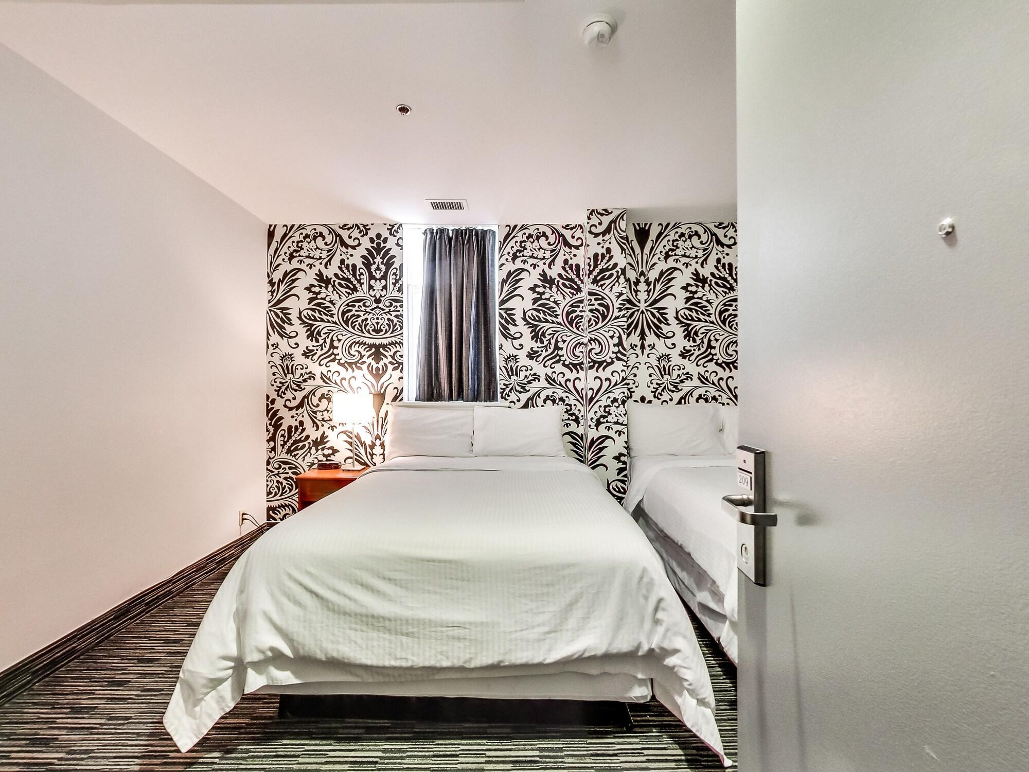 Isabella Hotel & Suites Toronto Luaran gambar