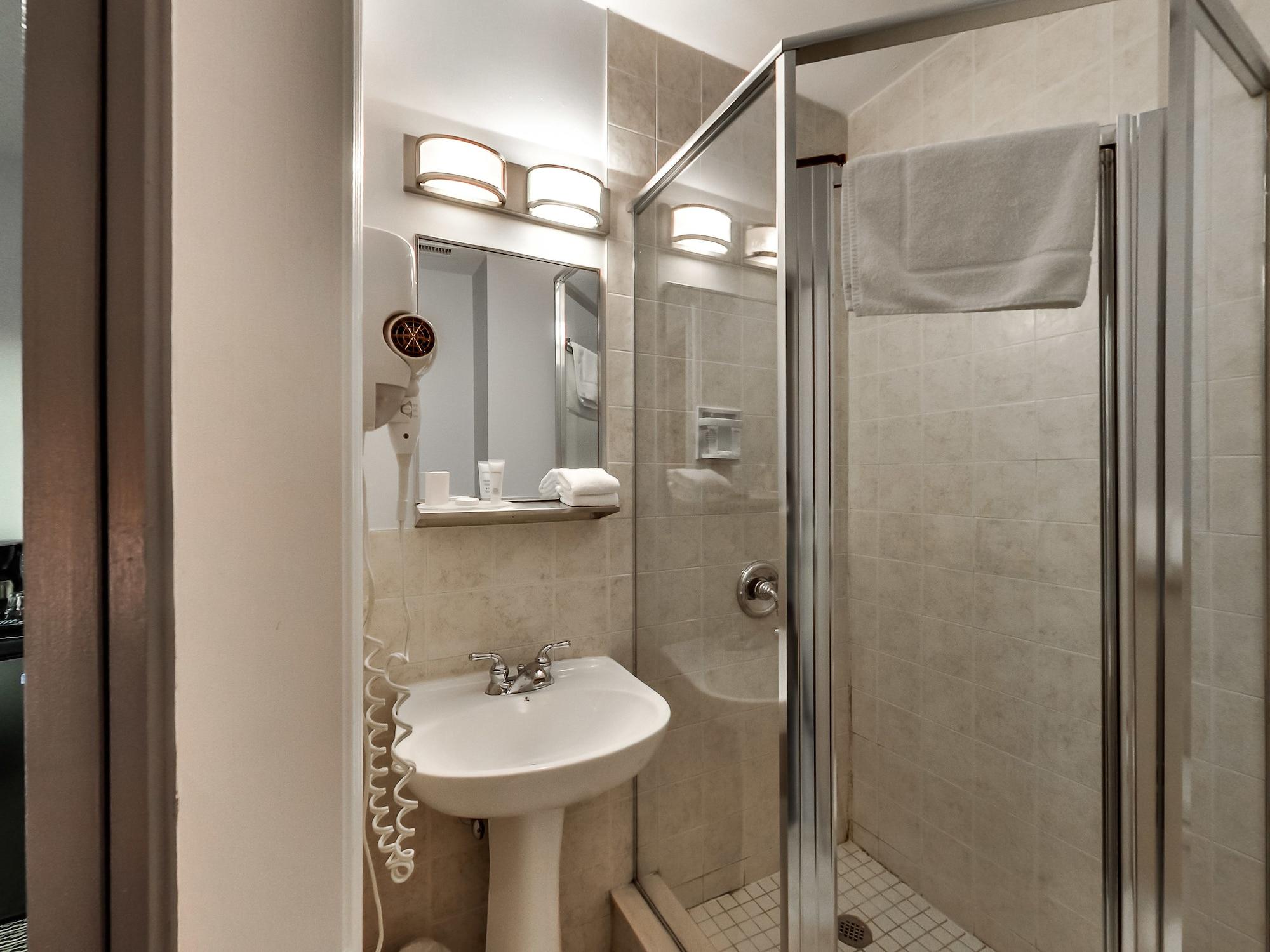 Isabella Hotel & Suites Toronto Luaran gambar