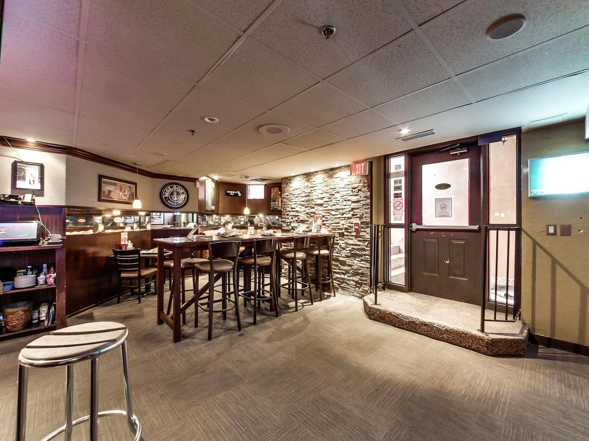 Isabella Hotel & Suites Toronto Luaran gambar